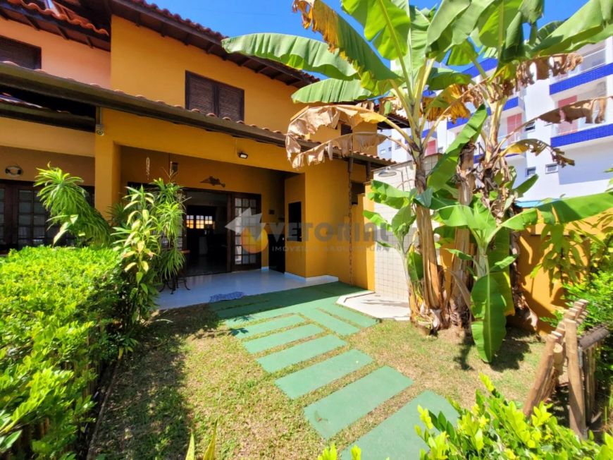 Sobrado com 2 dormitórios à venda, 82 m² por R$ 550.000 - Massaguaçu - Caraguatatuba/SP