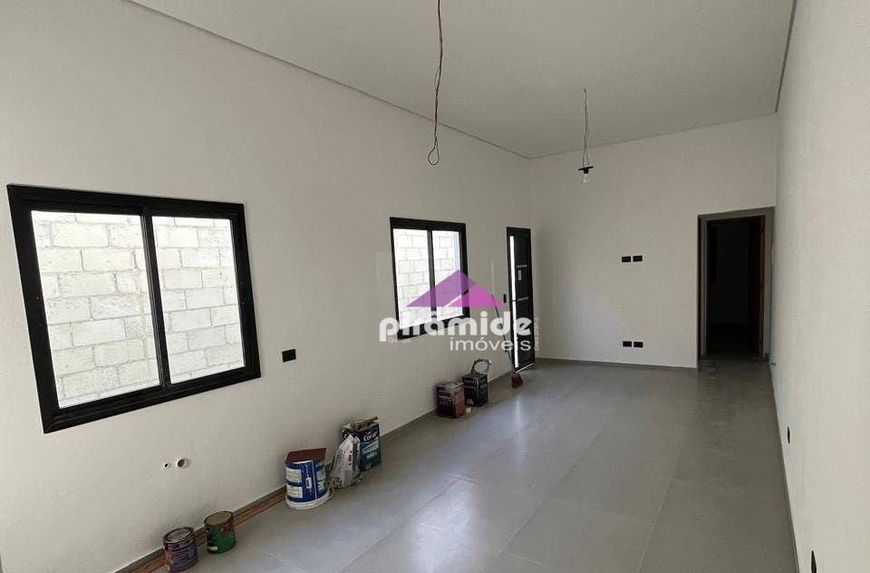 Casa com 2 dormitórios à venda, 63 m² por R$ 320.000,00 - Balneário dos Golfinhos - Caraguatatuba/SP
