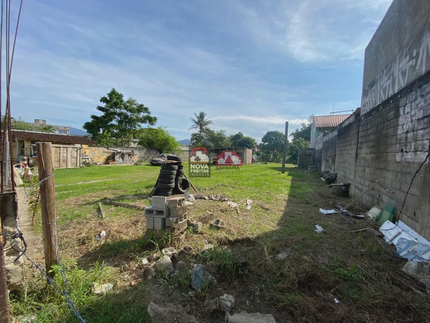 Terreno com Grande Potencial para Empreendimento em Porto Novo, Caraguatatuba