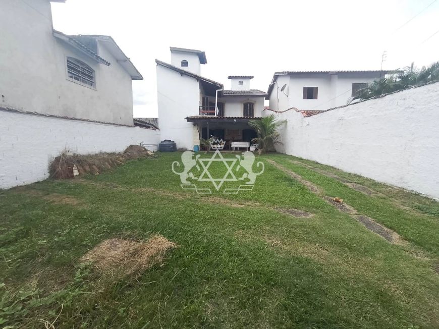 Sobrado com 7 suítes 600 metros da Martim de Sá excelente para pousada ou hostel para venda e loc