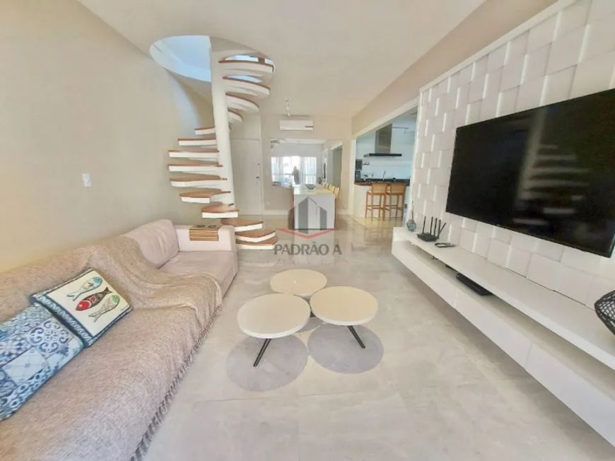 Cobertura Duplex no bairro Tabatinga, 4 dorm, 2 suíte, 2 vagas, 240 m2