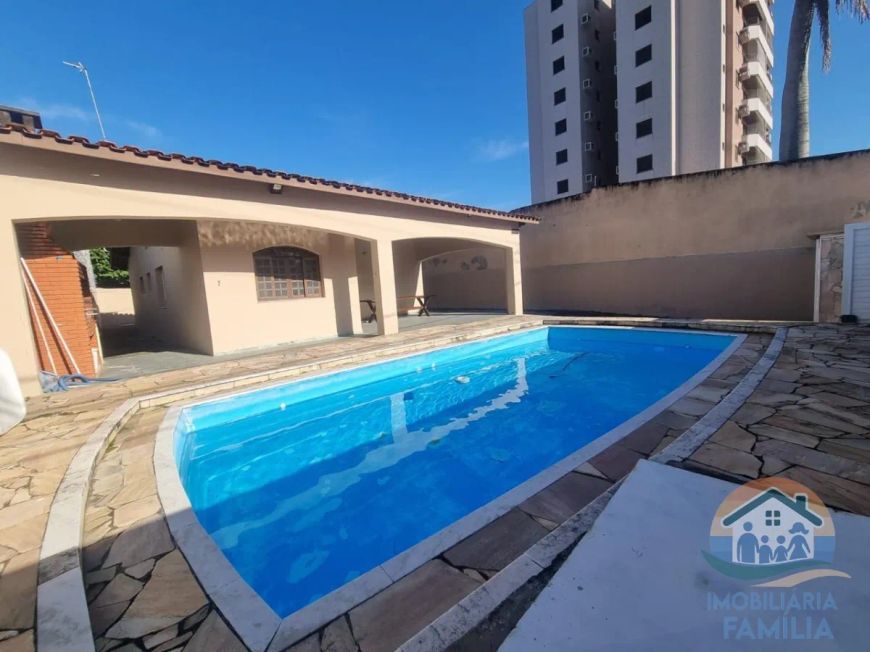 EXCELENTE IMÓVEL PRÓXIMO AO MAR LOCALIZADO NO BAIRRO PRAINHA EM CARAGUATATUBA!!