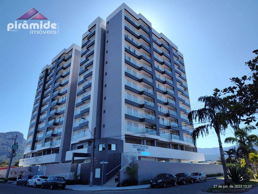 Apartamento com 2 dormitórios à venda, 76 m² por R$ 650.000,00 - Indaiá - Caraguatatuba/SP