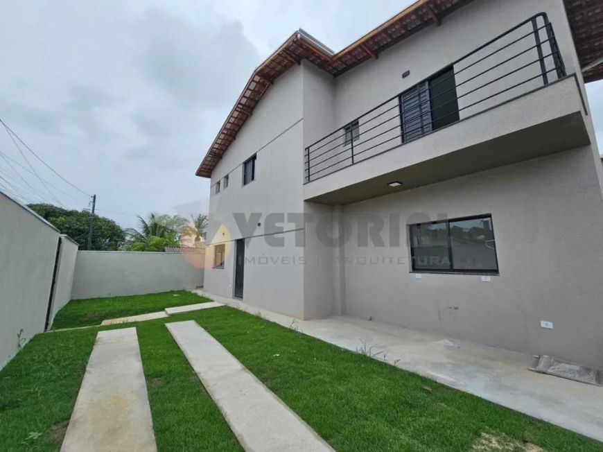 Sobrado com 3 dormitórios à venda, 110 m² por R$ 590.000 - Pontal de Santa Marina - Caraguatatuba/SP