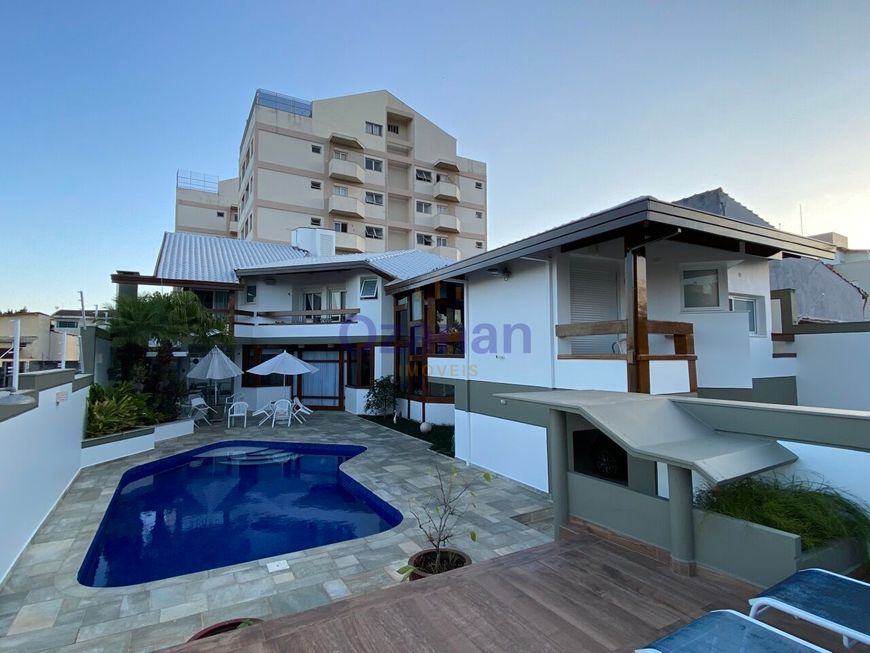 Casa em Caraguatatuba