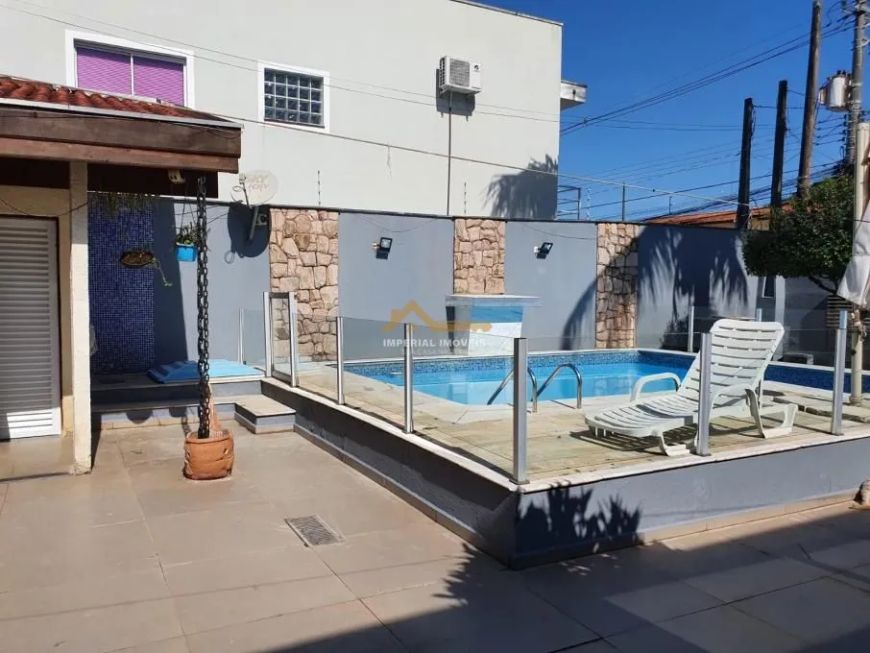 À VENDA - SOBRADO 3 DORMITÓRIOS NA MARTIM DE SÁ - CARAGUATATUBA/SP