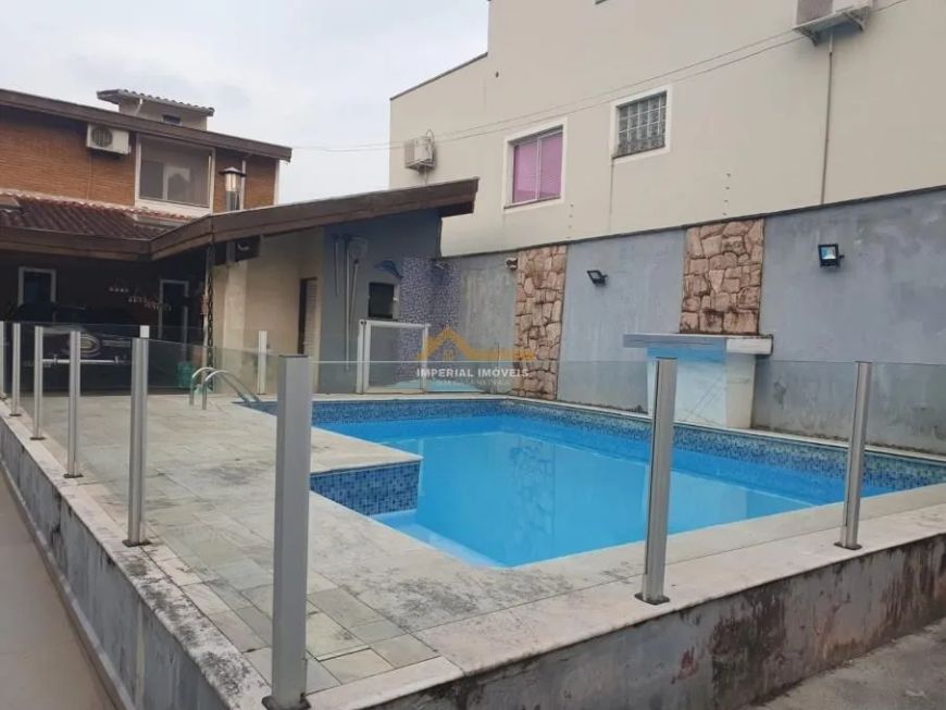 À VENDA - SOBRADO 3 DORMITÓRIOS NA MARTIM DE SÁ - CARAGUATATUBA/SP