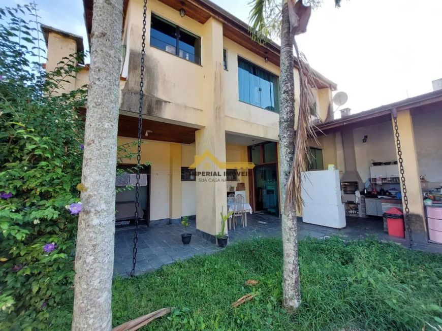 À VENDA - CASA 3 DORMITÓRIOS NA MARTIM DE SÁ - CARAGUATATUBA/SP