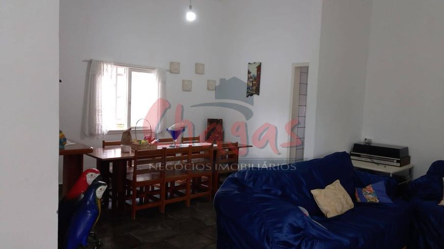 VENDE-SE | CASA TÉRREA DE ESQUINA | PONTAL SANTA MARINA.