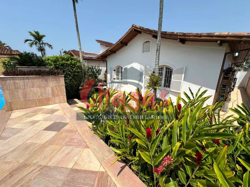 Linda casa na praia do Porto Novo