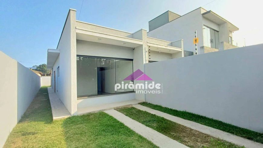 Casa com 2 dormitórios à venda, 70 m² por R$ 345.000,00 - Balneário dos Golfinhos - Caraguatatuba/SP