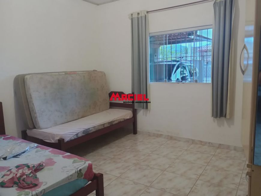 Casa Padrão em Caraguatatuba