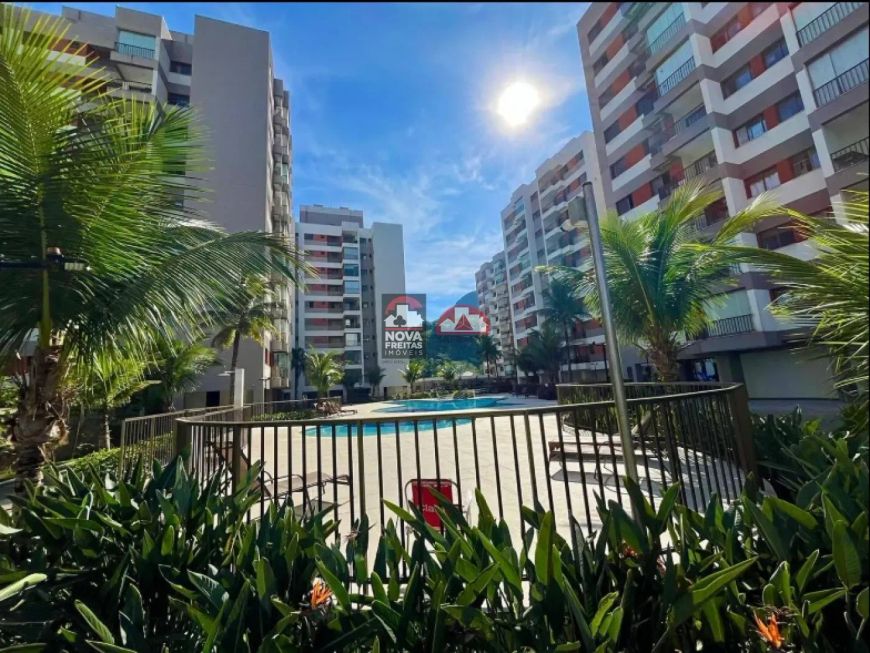 O primeiro condomínio clube de CARAGUA á 750 metros da PRAIA MARTIM DE SÁ. Fácil acesso pelo contorn
