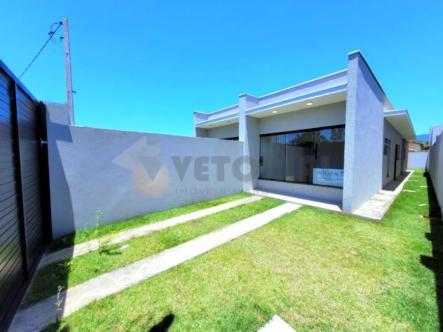 Casa com 2 dormitórios à venda, 73 m² por R$ 345.000,00 - Balneário dos Golfinhos - Caraguatatuba/SP