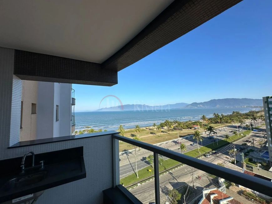 Luxuoso apartamento à venda na praia do Indaiá em Caraguatatuba com vista para o mar