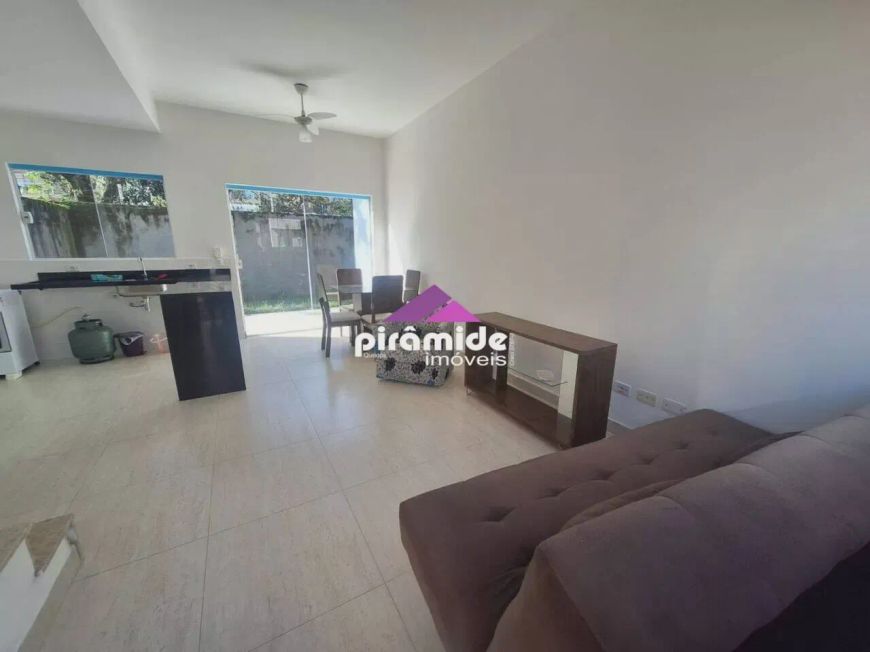 Sobrado com 2 dormitórios à venda, 73 m² por R$ 340.000 - Capricórnio II - Caraguatatuba/SP