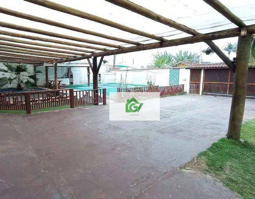 Sobrado com 4 dormitórios à venda, 272 m² por R$ 900.000,00 - Porto Novo - Caraguatatuba/SP