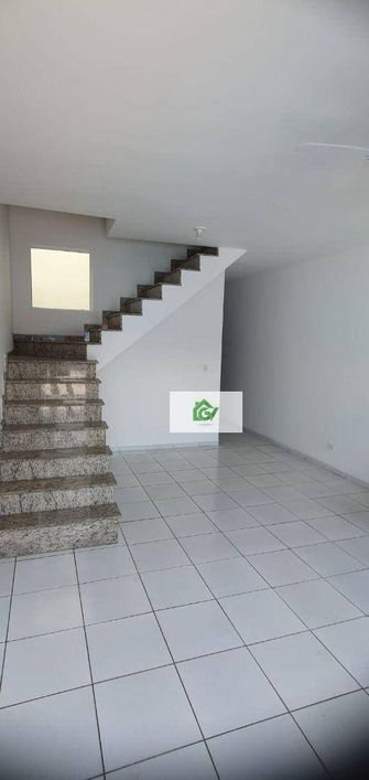 Sobrado com 3 dormitórios à venda, 111 m² por R$ 480.000,00 - Pontal de Santa Marina - Caraguatatuba