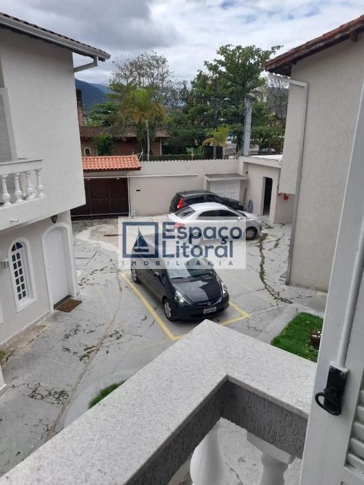 Sobrado com 2 dormitórios à venda, 69 m² por R$ 550.000,00 - Prainha - Caraguatatuba/SP