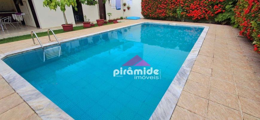 Casa com 3 dormitórios à venda, 266 m² por R$ 1.300.000,00 - Sumaré - Caraguatatuba/SP