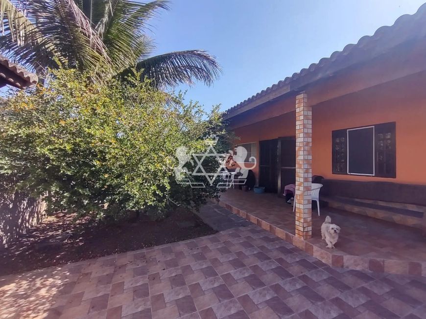 ÓTIMA OPORTUNIDADE DE IMÓVEL À VENDA PARA MORAR OU INVESTIR C/ 500 M2 NO BAIRRO DO CAPRICÓRNIO 2 EM