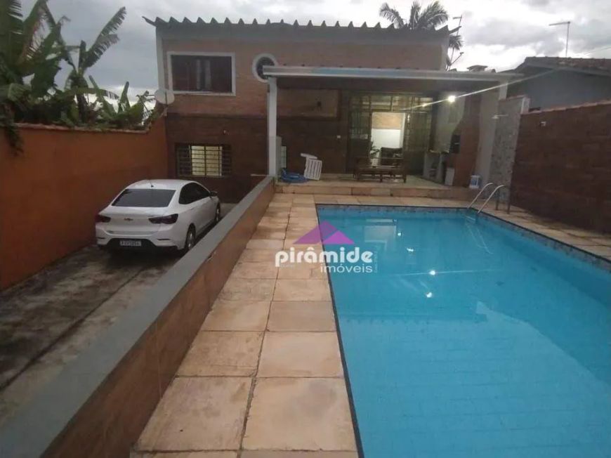 Casa com 3 dormitórios à venda, 199 m² por R$ 650.000,00 - Praia das Palmeiras - Caraguatatuba/SP