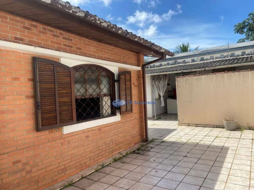 Casa com 2 dormitórios à venda, 206 m² por R$ 720.000,00 - Sumaré - Caraguatatuba/SP
