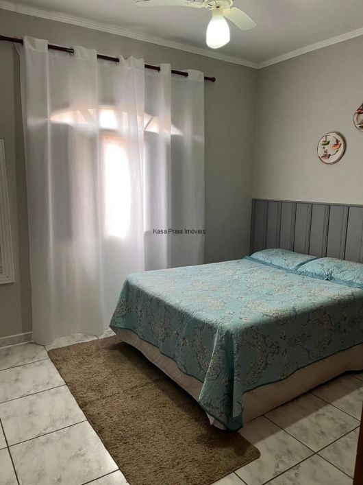 CASA TÉRREA EM CONDOMINIO FECHADO