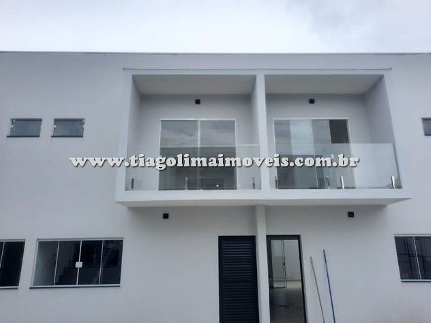 Sobrado Novo em Condomínio com 02 Suítes e Closet - Pontal de Santa Marina - Caraguatatuba - SP