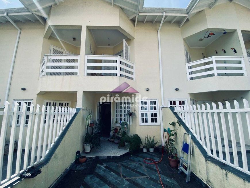 Casa com 2 dormitórios à venda, 80 m² por R$ 490.000 - Martim de Sá - Caraguatatuba/SP