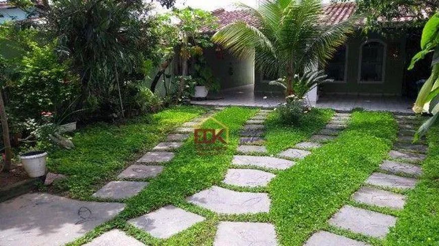 Sobrado com 3 dormitórios à venda, 210 m² por R$ 1.270.000 - Jardim Primavera - Caraguatatuba/SP