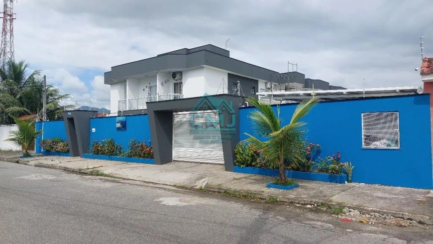 Casa para Venda em Caraguatatuba, Jardim Brasil, 2 dormitórios, 2 suítes, 3 banheiros, 1 vaga