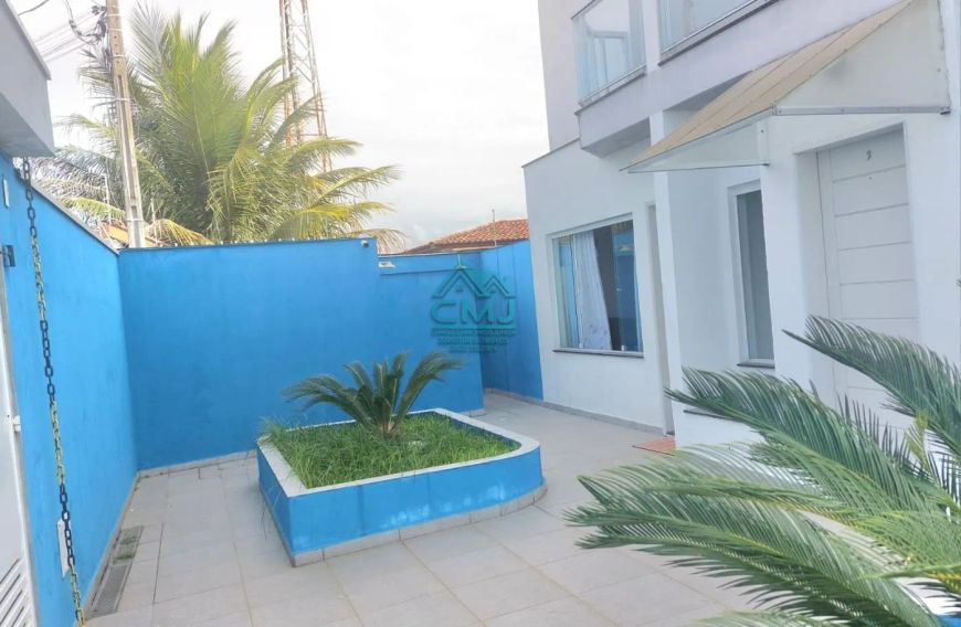 Casa para Venda em Caraguatatuba, Jardim Brasil, 2 dormitórios, 2 suítes, 3 banheiros, 1 vaga
