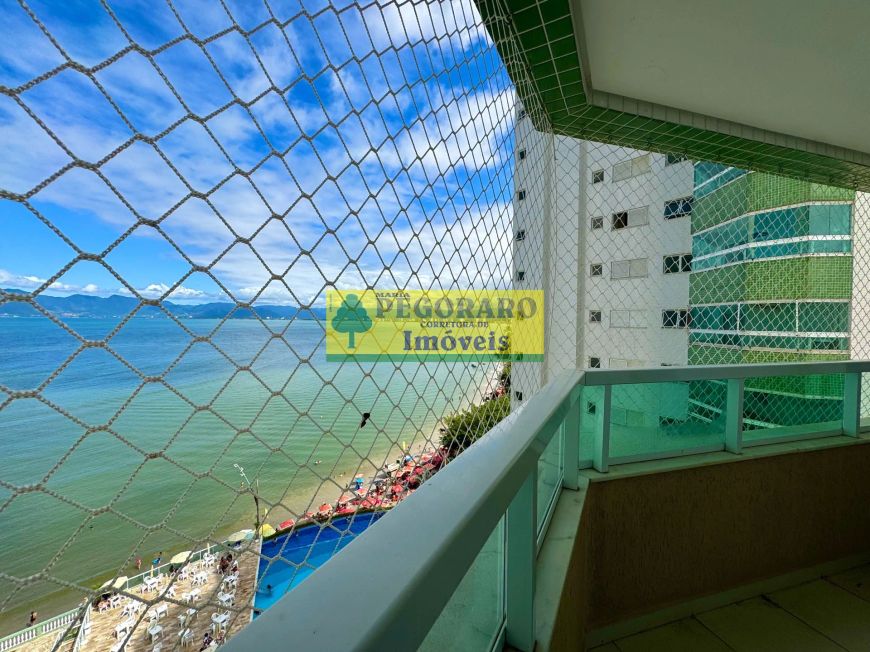 APARTAMENTO ALTO PADRÃO FRENTE MAR NO ED. COSTA ESMERALDA PE-NA-AREIA