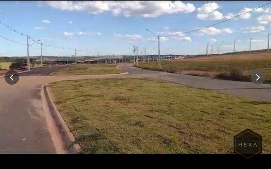 Terreno à venda 270m²