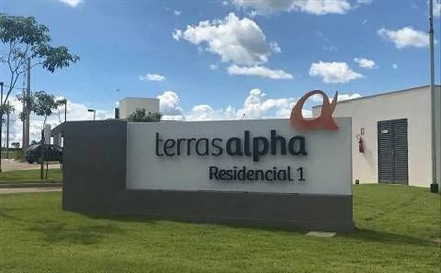 LOTE CONTRA ESQUINA TERRAS APLHA 1