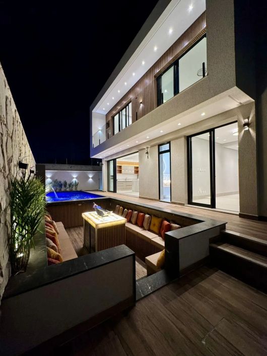 🏡 Vendo Sobrado Triplex de Alto Padrão - Jardins Bolonha 🏡