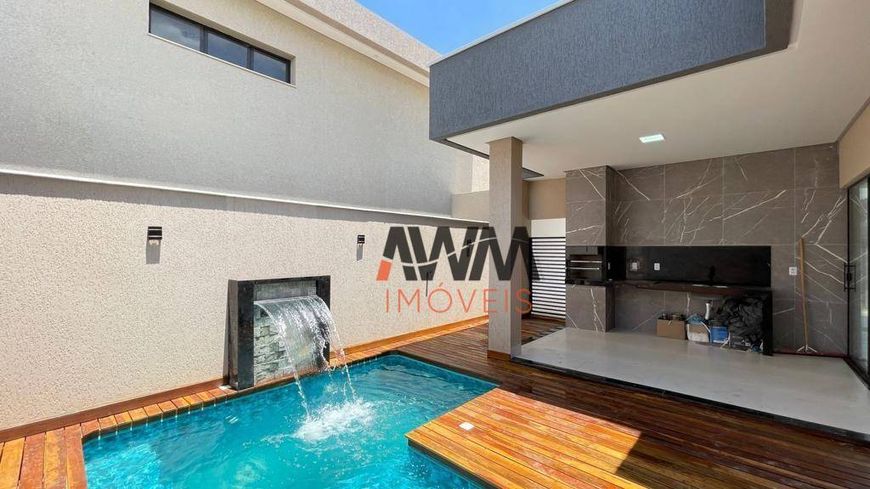 Casa com 3 suítes à venda, 158 m² por R$ 1.300.000 - Jardins Bolonha - Senador Canedo/GO