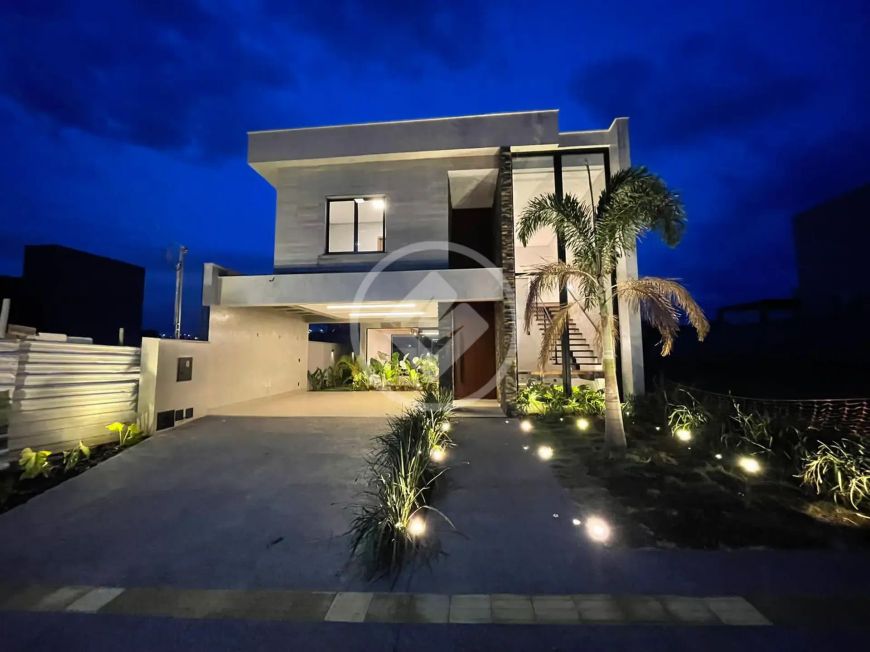 REF: OFFICE2482 Sobrado no condomínio Jardins Capri, sendo 3 suítes com 215,90m², Senador Canedo-GO