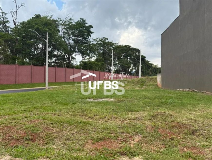 Lote no Jardins Capri