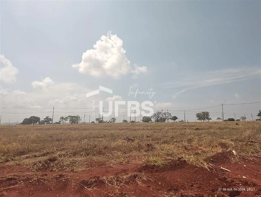 LOTE CONDOMININO VILLA ROMANA - PROXIMO A PORTARIA - SAIDA GO-020