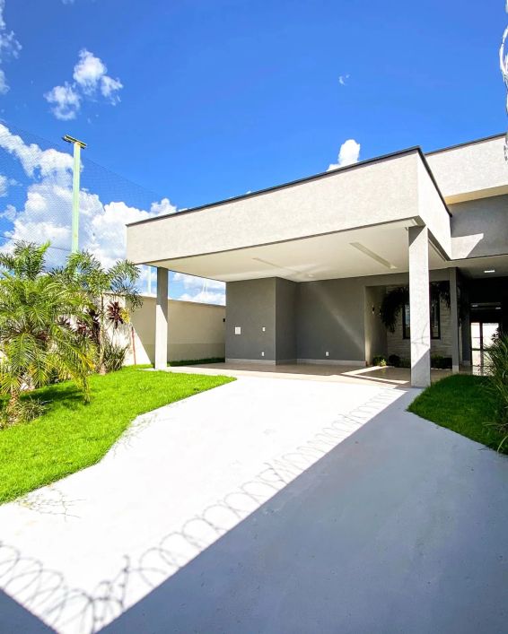 Casa De 4 Suites No Bairro Das Industrias Senador Canedo