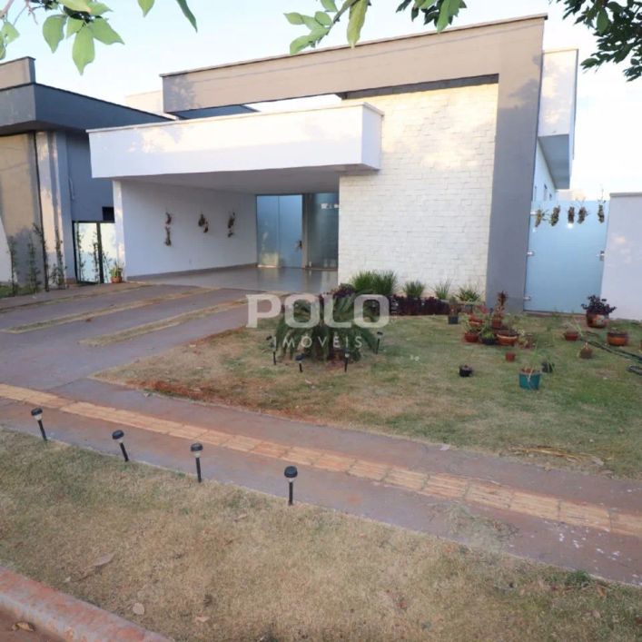 Casa com 2 quartos à venda, 150 m² por R$ 895.000 - Terras Alpha 1