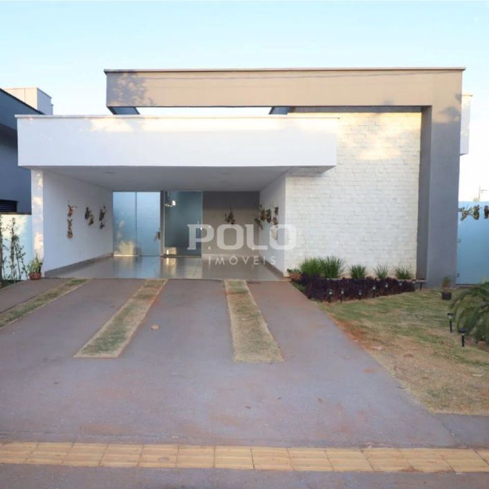 Casa com 2 quartos à venda, 150 m² por R$ 895.000 - Terras Alpha 1
