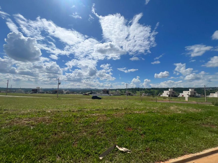 Lote de esquina no Jardins Parma FGR Senador Canedo