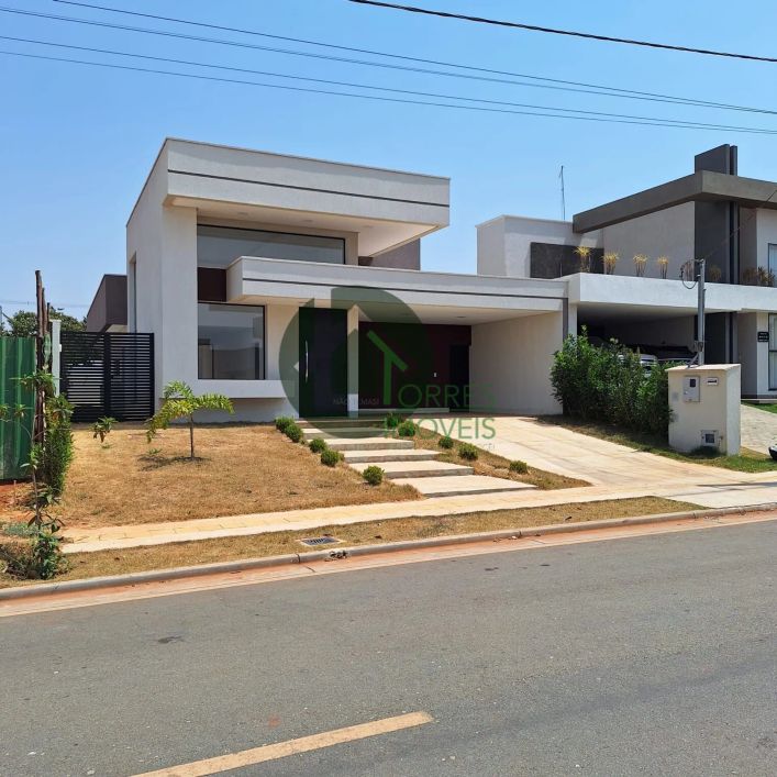 Casa à venda no bairro Terras Alpha Residencial 1 - Senador Canedo/GO