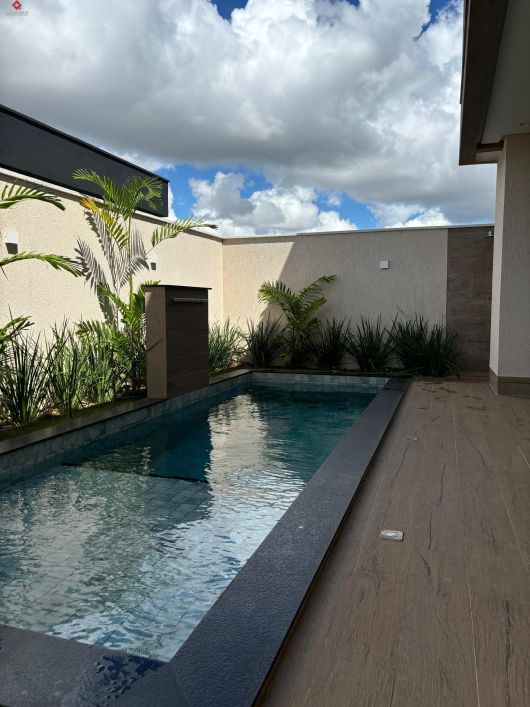 CASA RESIDENCIAL em SENADOR CANEDO - GO, JARDINS BOLONHA