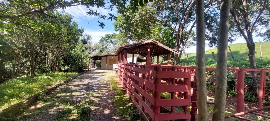 Fazenda/Sítio/Chácara para venda possui 320 metros quadrados com 3 quartos