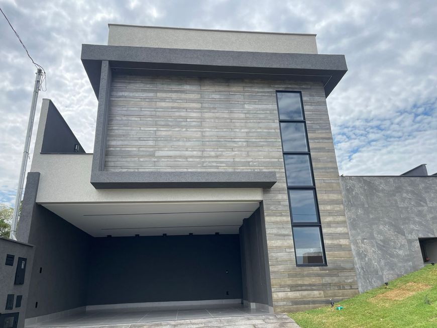 Casa térrea Jardins Baracelona c/ 190 m² com 3 suítes