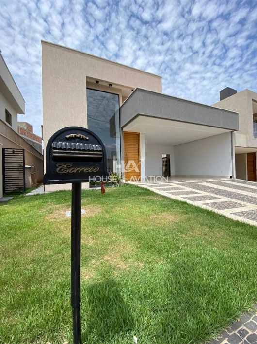Casa à venda 3 Quartos, 3 Suites, 4 Vagas, 300M², Jardins Bolonha, Senador Canedo - GO | Jardins Bo